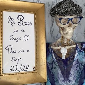 * Avenue Purple Flower Short Sleeve Blouse